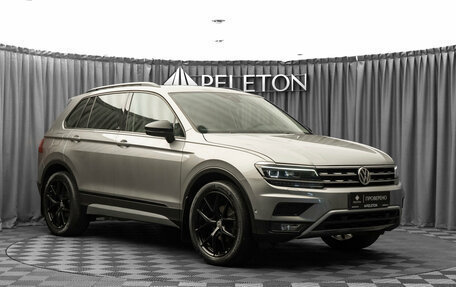 Volkswagen Tiguan II, 2019 год, 2 490 000 рублей, 2 фотография