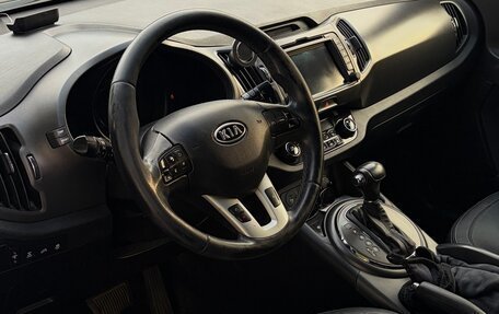 KIA Sportage III, 2011 год, 1 050 000 рублей, 2 фотография