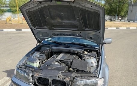 BMW 3 серия, 2004 год, 690 000 рублей, 16 фотография