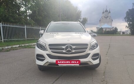 Mercedes-Benz GLE, 2016 год, 3 500 000 рублей, 2 фотография