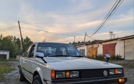 Toyota Carina, 1984 год, 485 000 рублей, 8 фотография