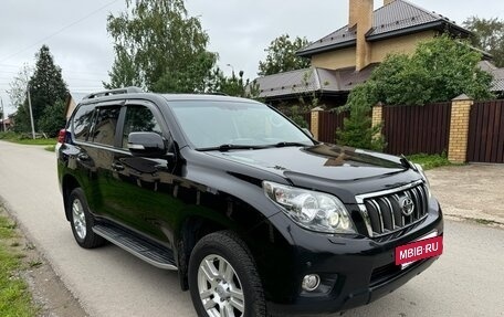 Toyota Land Cruiser Prado 150 рестайлинг 2, 2013 год, 2 400 000 рублей, 2 фотография
