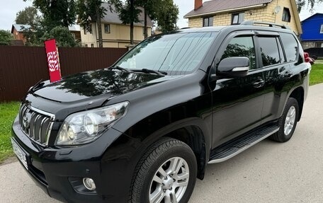 Toyota Land Cruiser Prado 150 рестайлинг 2, 2013 год, 2 400 000 рублей, 8 фотография
