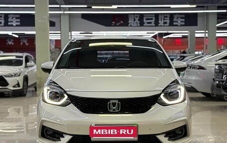 Honda Fit, 2022 год, 1 299 999 рублей, 2 фотография