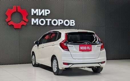 Honda Fit III, 2017 год, 1 100 000 рублей, 6 фотография