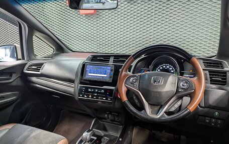 Honda Fit III, 2017 год, 1 100 000 рублей, 13 фотография