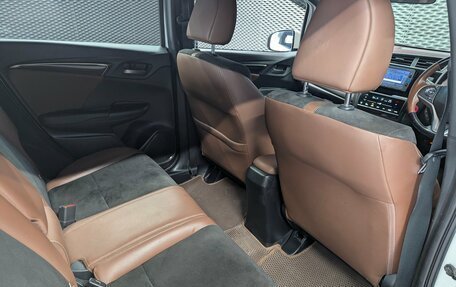 Honda Fit III, 2017 год, 1 100 000 рублей, 18 фотография