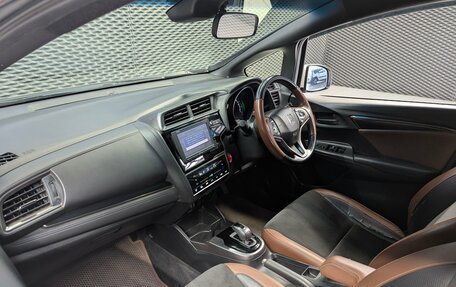 Honda Fit III, 2017 год, 1 100 000 рублей, 21 фотография