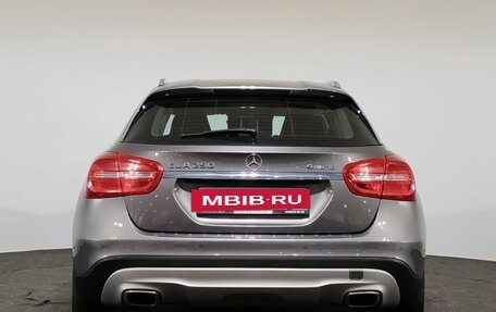 Mercedes-Benz GLA, 2016 год, 1 900 000 рублей, 6 фотография