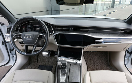 Audi A6, 2020 год, 5 050 000 рублей, 11 фотография