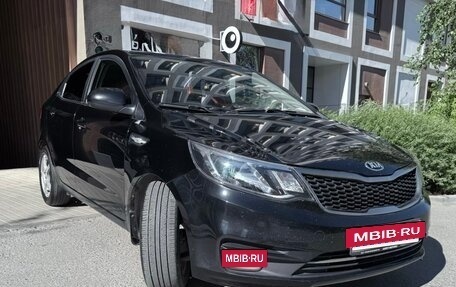 KIA Rio III рестайлинг, 2017 год, 1 000 000 рублей, 2 фотография