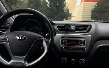 KIA Rio III рестайлинг, 2017 год, 1 000 000 рублей, 9 фотография