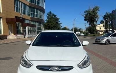 Hyundai Solaris II рестайлинг, 2013 год, 900 000 рублей, 1 фотография