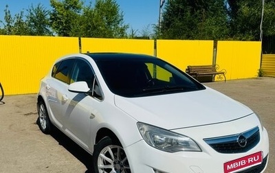 Opel Astra J, 2011 год, 750 000 рублей, 1 фотография