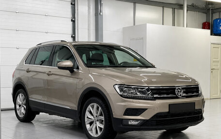 Volkswagen Tiguan II, 2020 год, 3 300 000 рублей, 1 фотография