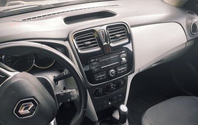 Renault Logan II, 2018 год, 590 000 рублей, 1 фотография