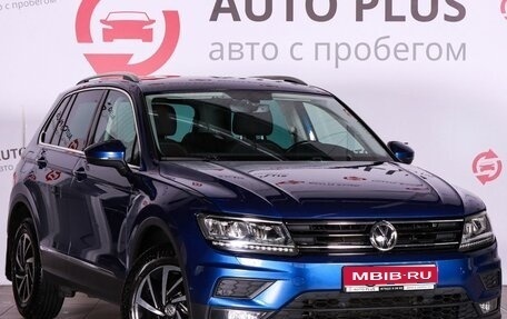 Volkswagen Tiguan II, 2018 год, 2 199 000 рублей, 1 фотография