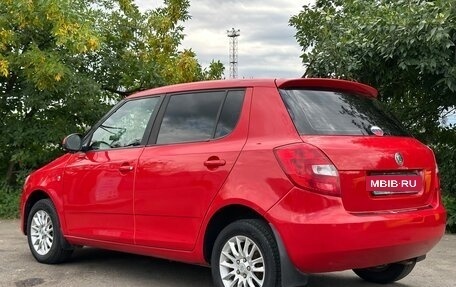 Skoda Fabia II, 2011 год, 385 000 рублей, 10 фотография