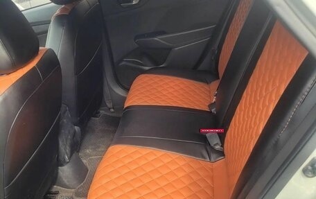 Hyundai Solaris II рестайлинг, 2019 год, 950 000 рублей, 7 фотография