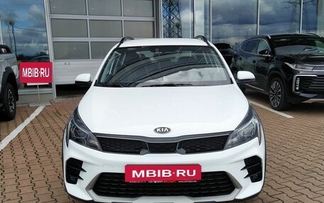 KIA Rio IV, 2021 год, 1 699 000 рублей, 2 фотография