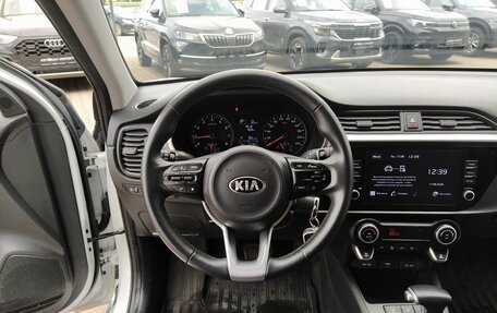 KIA Rio IV, 2021 год, 1 699 000 рублей, 25 фотография