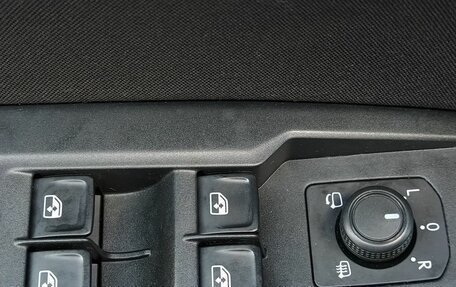 Volkswagen Tiguan II, 2020 год, 2 770 000 рублей, 8 фотография