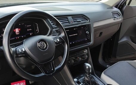 Volkswagen Tiguan II, 2020 год, 2 770 000 рублей, 20 фотография