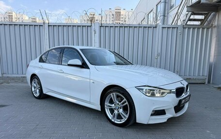 BMW 3 серия, 2017 год, 1 729 000 рублей, 7 фотография