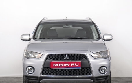 Mitsubishi Outlander III рестайлинг 3, 2010 год, 1 379 000 рублей, 4 фотография