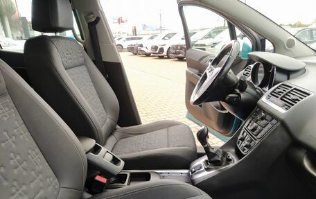 Opel Meriva, 2011 год, 650 000 рублей, 17 фотография
