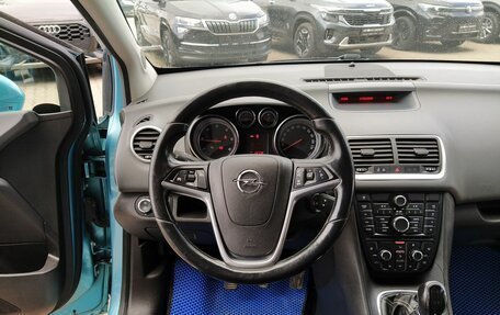 Opel Meriva, 2011 год, 650 000 рублей, 24 фотография