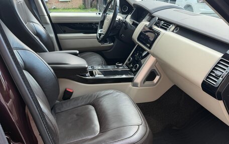 Land Rover Range Rover IV рестайлинг, 2018 год, 7 400 000 рублей, 12 фотография