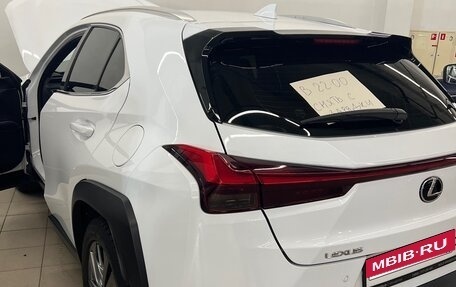 Lexus UX I, 2019 год, 2 900 000 рублей, 3 фотография