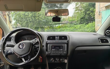 Volkswagen Polo VI (EU Market), 2018 год, 1 200 000 рублей, 17 фотография
