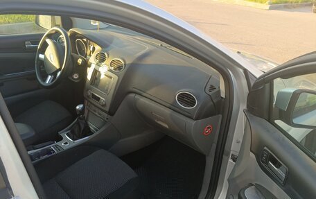 Ford Focus II рестайлинг, 2010 год, 650 000 рублей, 7 фотография