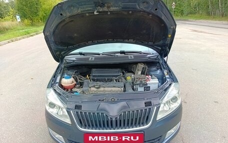 Skoda Fabia II, 2014 год, 700 000 рублей, 2 фотография