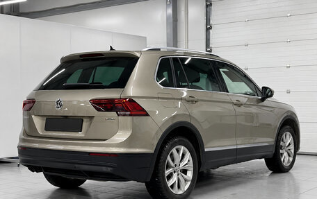 Volkswagen Tiguan II, 2020 год, 3 300 000 рублей, 3 фотография