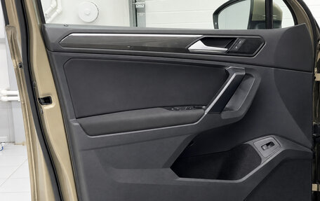 Volkswagen Tiguan II, 2020 год, 3 300 000 рублей, 18 фотография