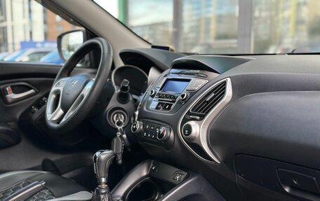 Hyundai ix35 I рестайлинг, 2012 год, 999 000 рублей, 12 фотография