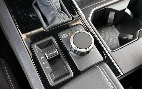 Toyota Sequoia, 2025 год, 13 990 000 рублей, 16 фотография