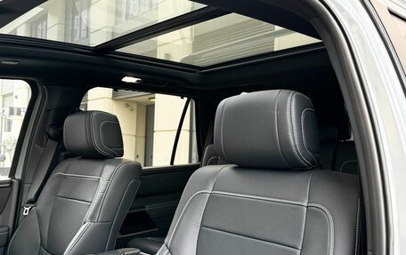 Toyota Sequoia, 2025 год, 13 990 000 рублей, 20 фотография