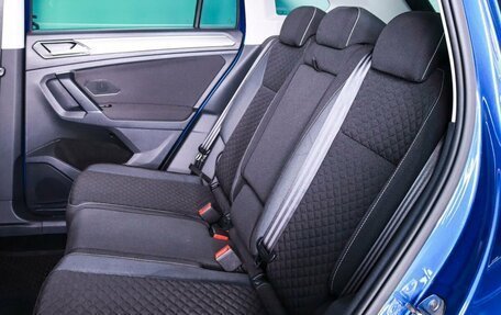 Volkswagen Tiguan II, 2018 год, 2 199 000 рублей, 10 фотография