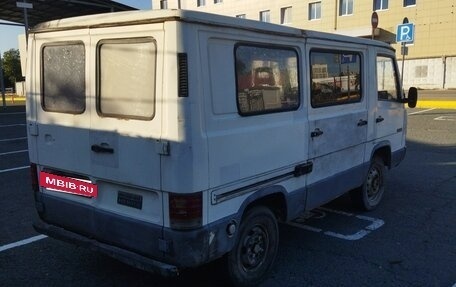 Mercedes-Benz V-Класс, 1996 год, 150 000 рублей, 3 фотография