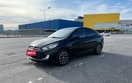 Hyundai Solaris II рестайлинг, 2011 год, 850 000 рублей, 2 фотография