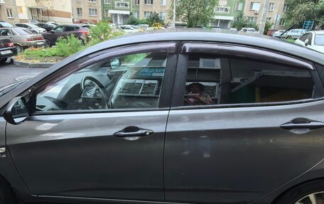 Hyundai Solaris II рестайлинг, 2015 год, 1 170 000 рублей, 3 фотография