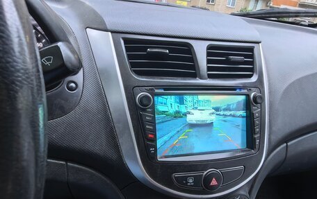 Hyundai Solaris II рестайлинг, 2015 год, 1 170 000 рублей, 7 фотография