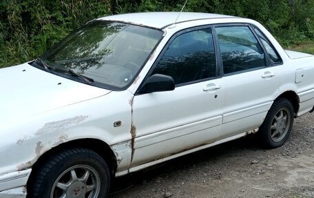 Mitsubishi Galant VIII, 1992 год, 130 000 рублей, 2 фотография