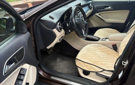 Mercedes-Benz GLA, 2014 год, 1 870 000 рублей, 10 фотография