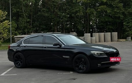 BMW 7 серия, 2011 год, 990 000 рублей, 3 фотография