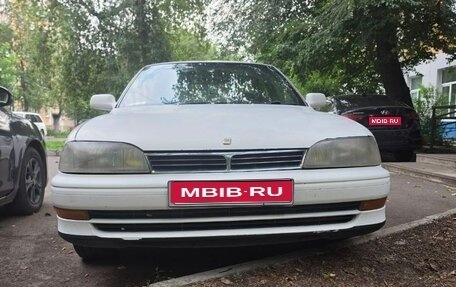 Toyota Camry V30, 1990 год, 320 000 рублей, 1 фотография